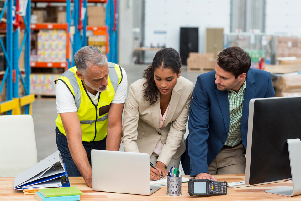 Improve operational efficiency in distribution with data analytics